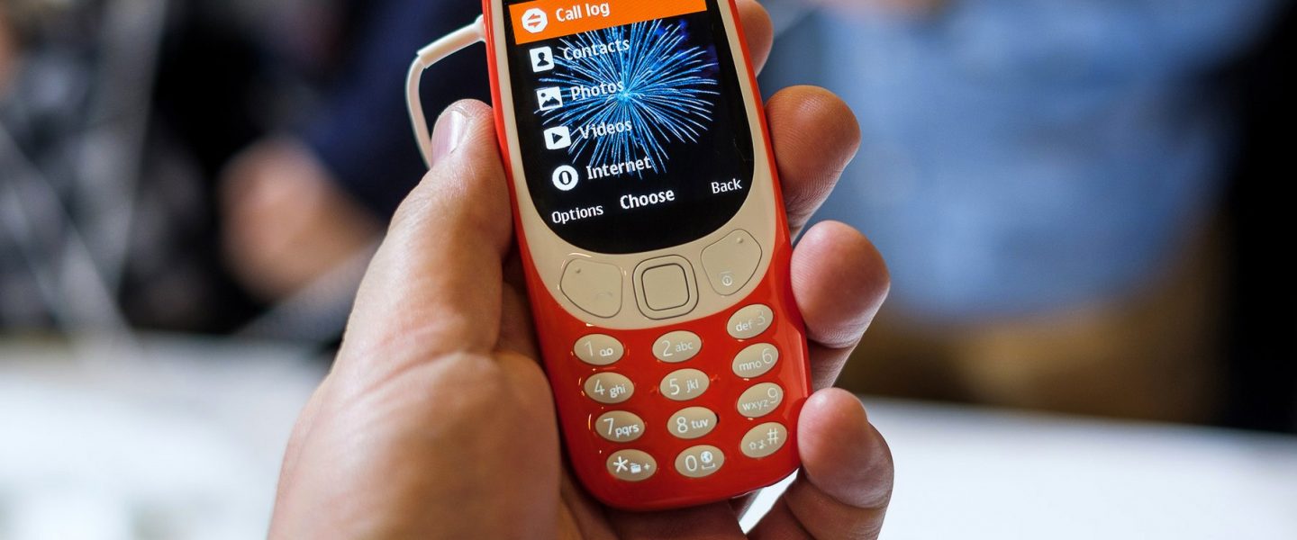 smartphones, older technology, rising popularity, privacy