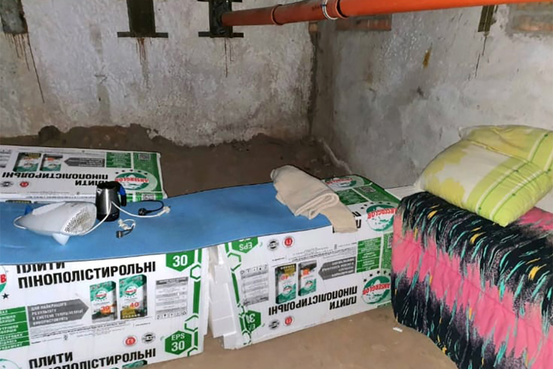 podval, basement, Ukraine