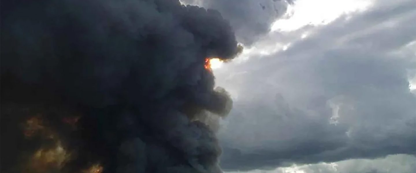 smoke drifts, atmosphere, photochemical reactions