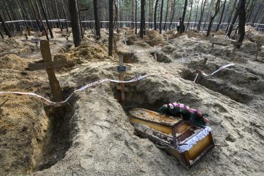 graves, victims, Ukraine