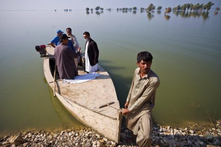 climate crisis, global warming, floods, poverty, direct giving