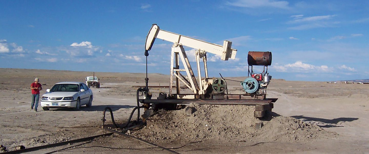 Cisco, oil derrick, Utah