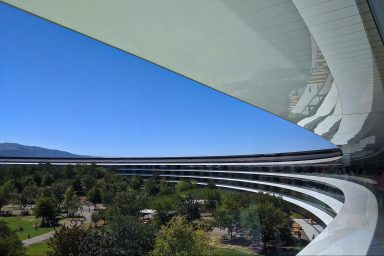 Big Tech, lAmazon, Google, Microsoft, layoffs, Apple