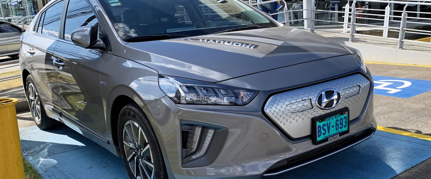 Hyundai Ioniq, electric car