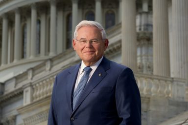 Bob Menendez, official portrait